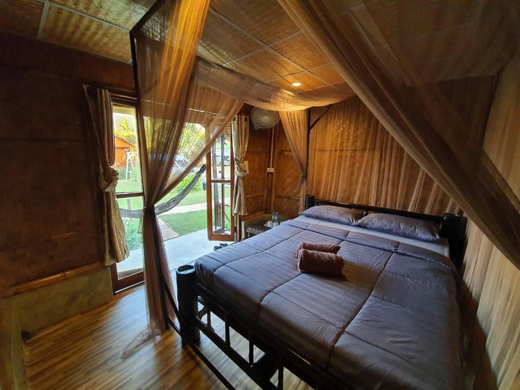 Pai Nai Fun Hotel