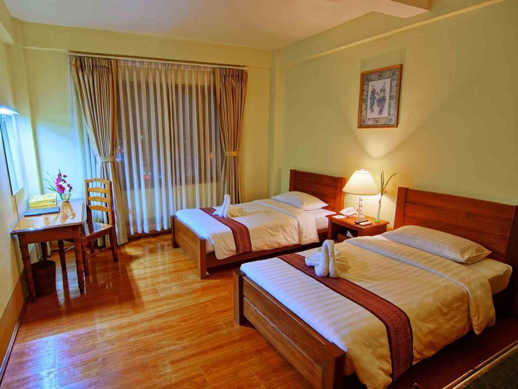 Shwe Ingyinn Hotel Mandalay