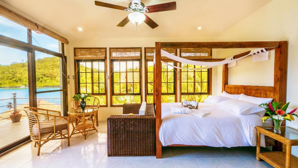 Edgewater Dive Spa Resort