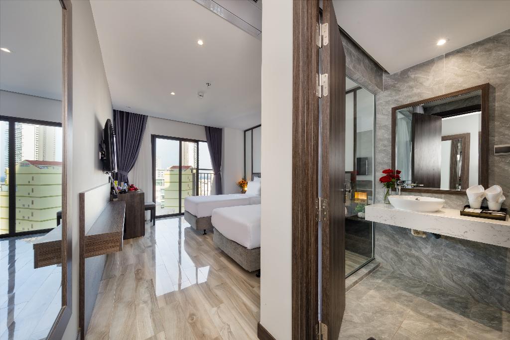 Ivy hotel nha trang