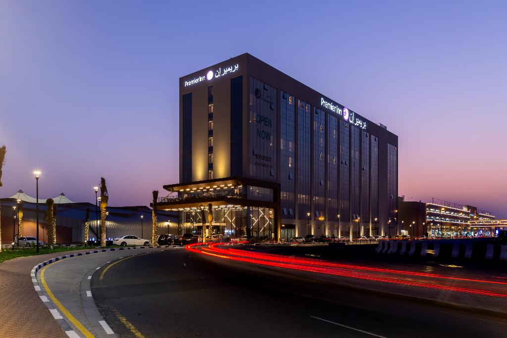 Premier Inn Dragon Mart Hotel - General view