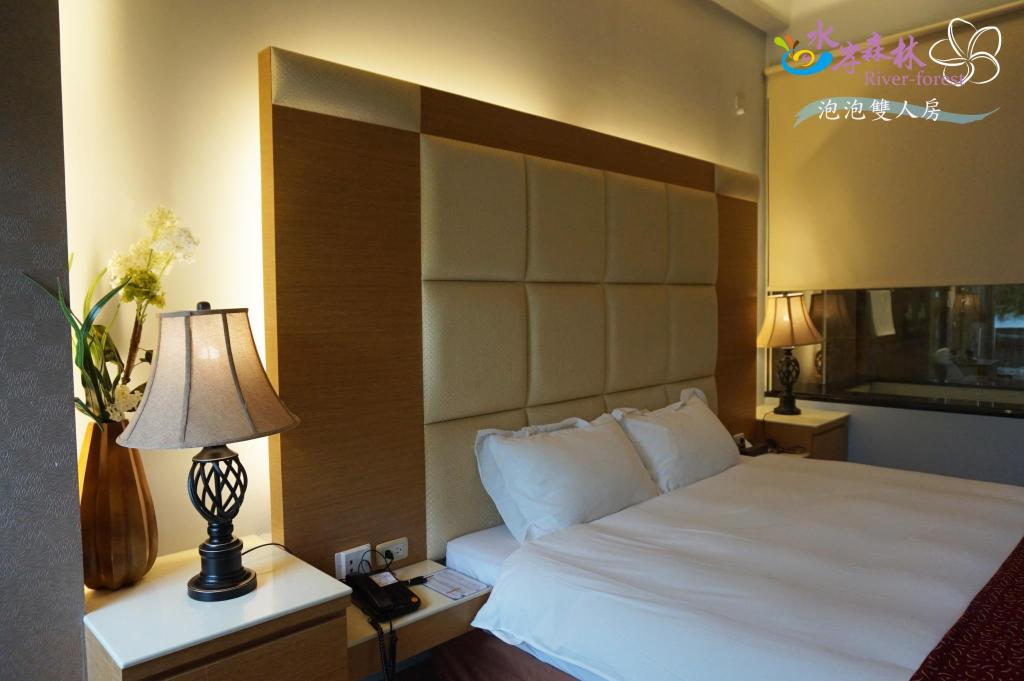 River Forest Resort Hotel
