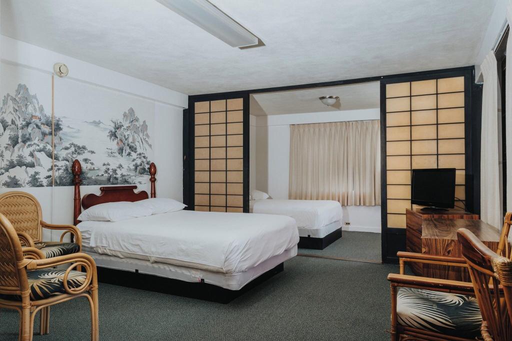 Royal Grove Waikiki