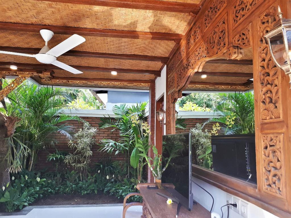 The Calmtree Bungalow