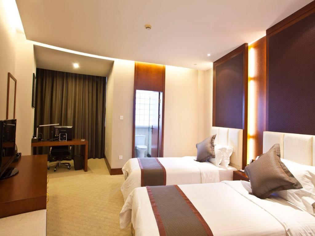 Shanghai Noble Center