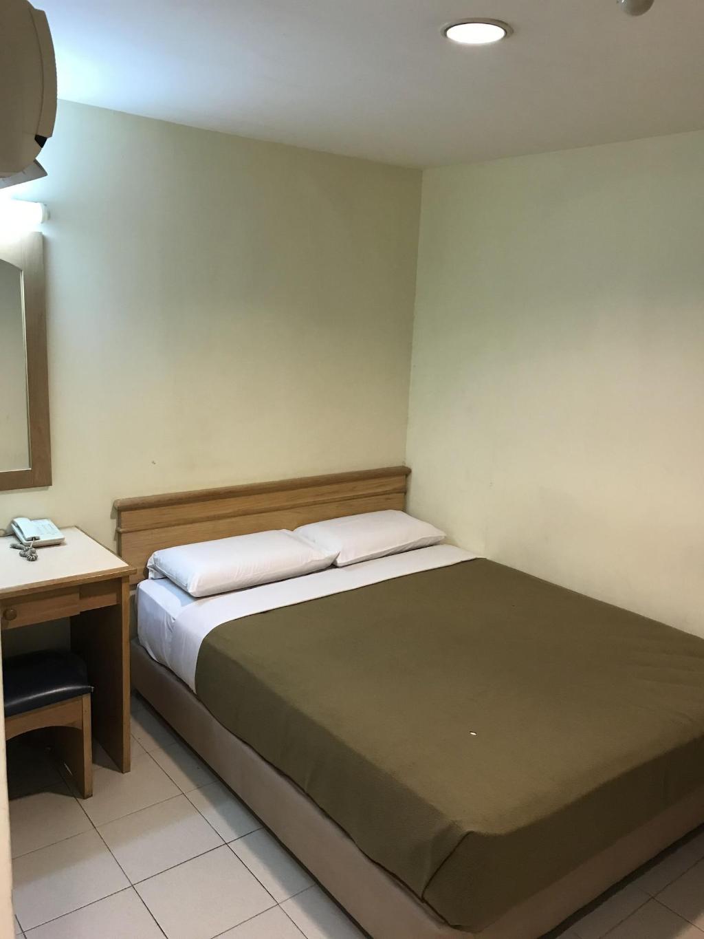 Tang City Hotel, Petaling Street, Merdeka PNB 118