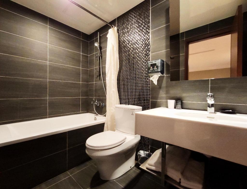 Just Live Inn Keelung