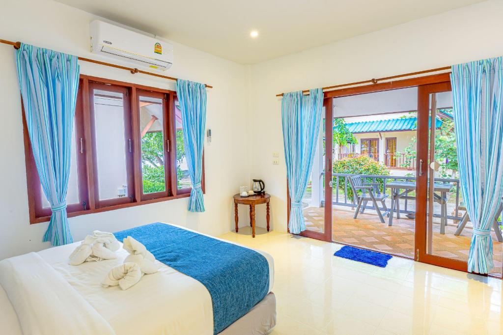 Three Trees Samui Resort