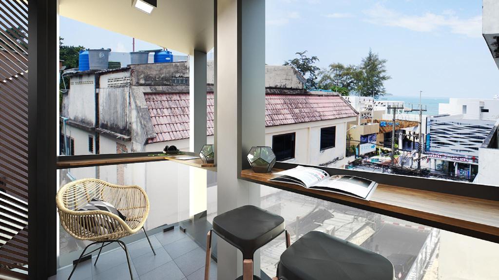 Sleep Box Patong Hostel