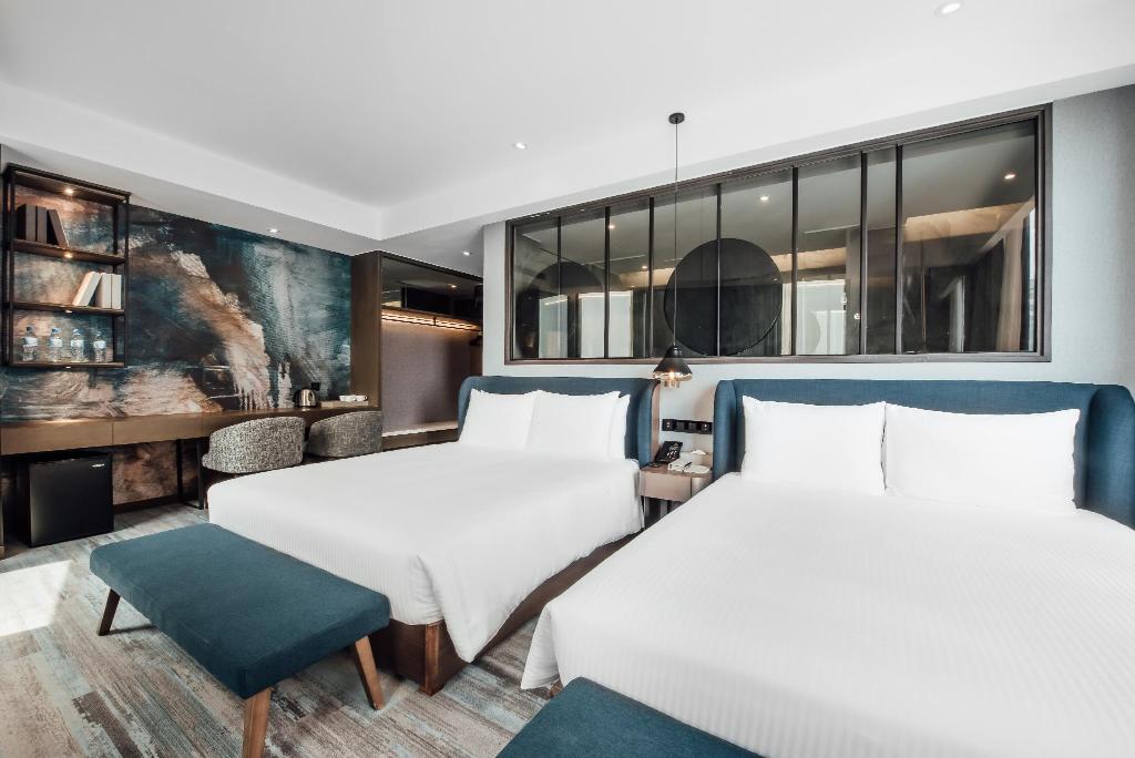 Harbour 10 Hotel