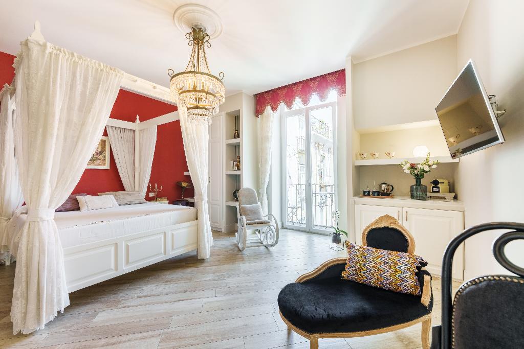 It's Room Naples