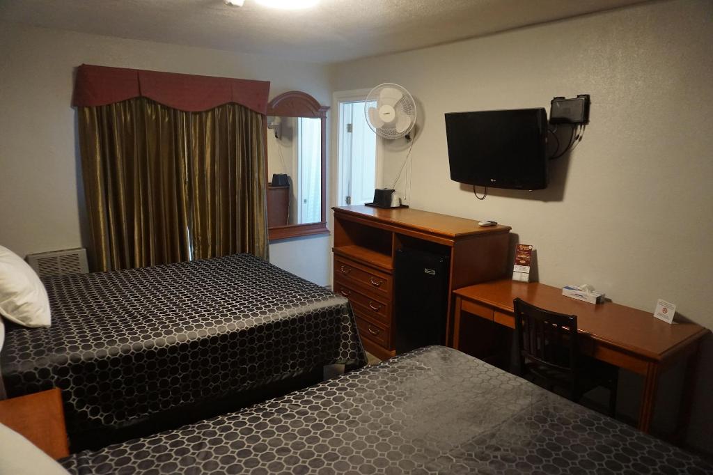 Las Palmas Hotel