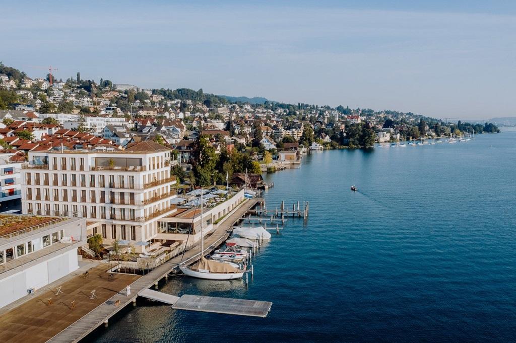 Alex Lake Zurich