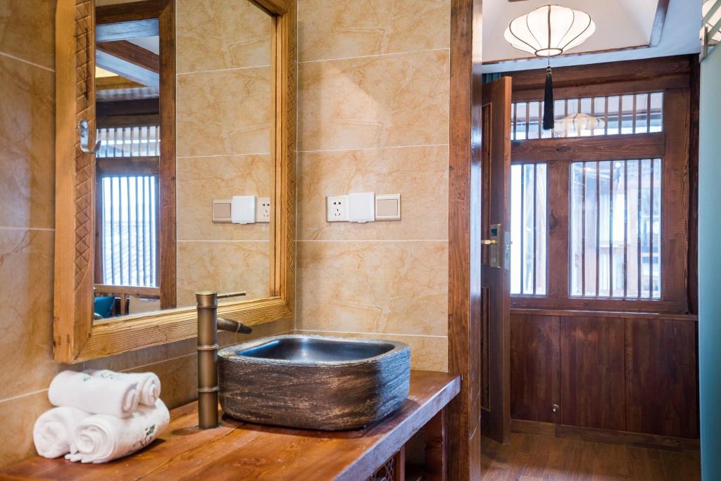 Lijiang Yue Tu Hotel