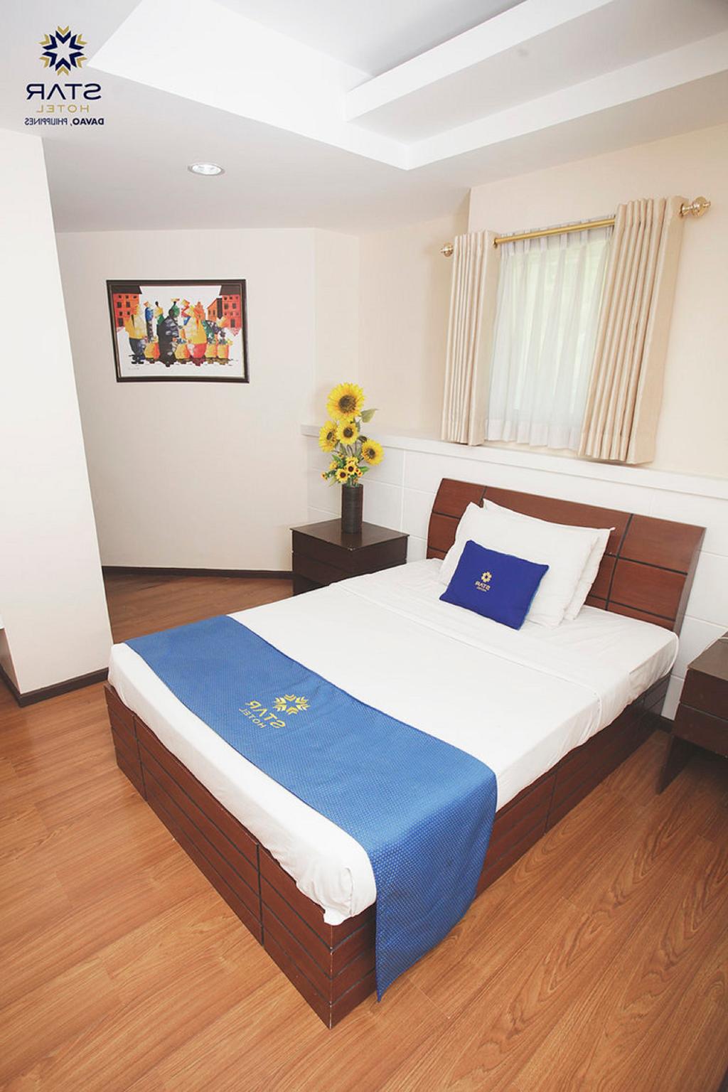 Star Hotel