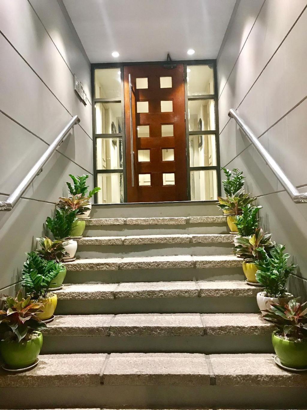 Saigon Apartments