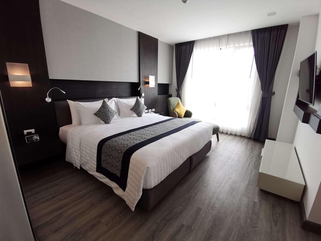 SureStay Hotel by Best Western Vientiane