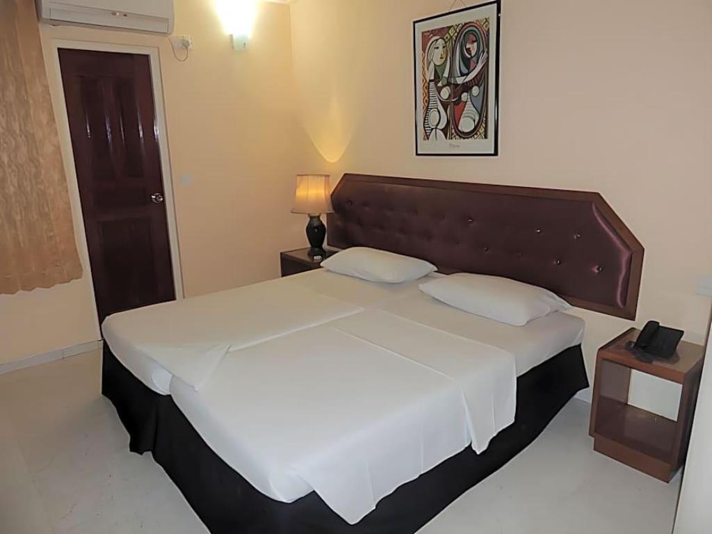 hotel-thumb
