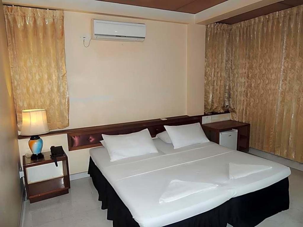 hotel-thumb