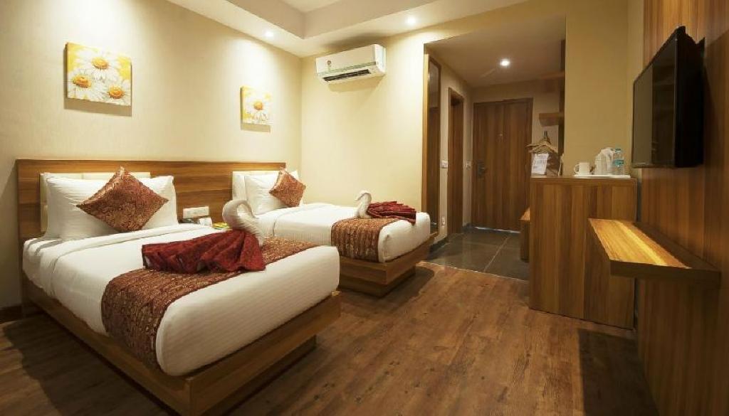 Le Roi Haridwar Hotel