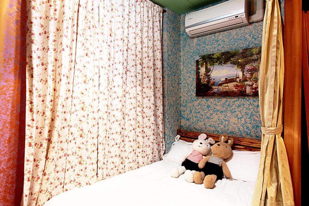 3D Sunflower Embossed Bandb