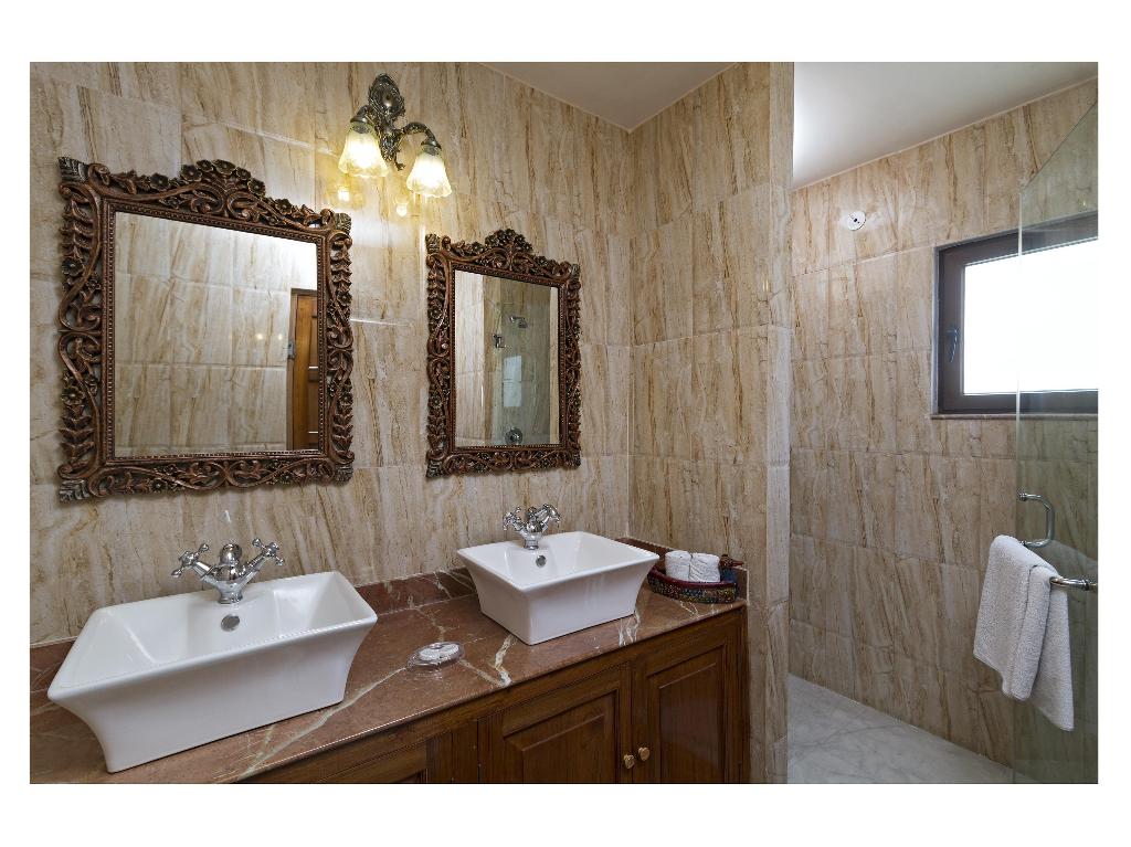 Dera Rawatsar Heritage Hotel