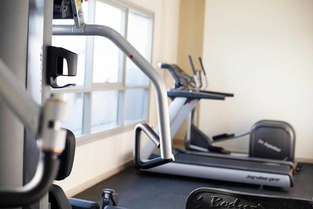 Better Living Hotel Apartment - Sports and Entertainment