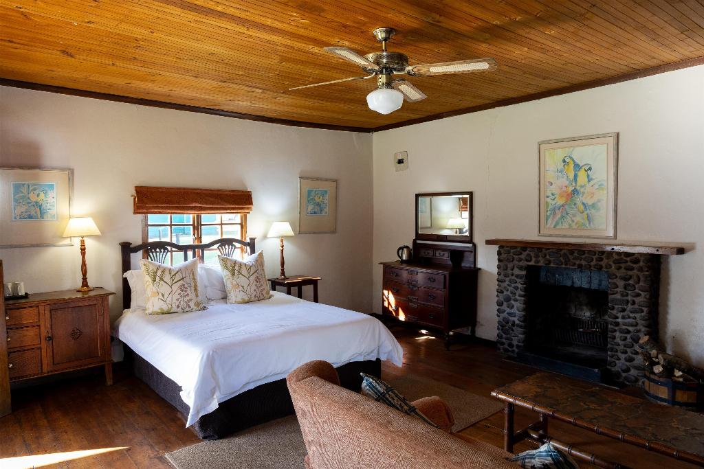 Premier Hotel Himeville Arms