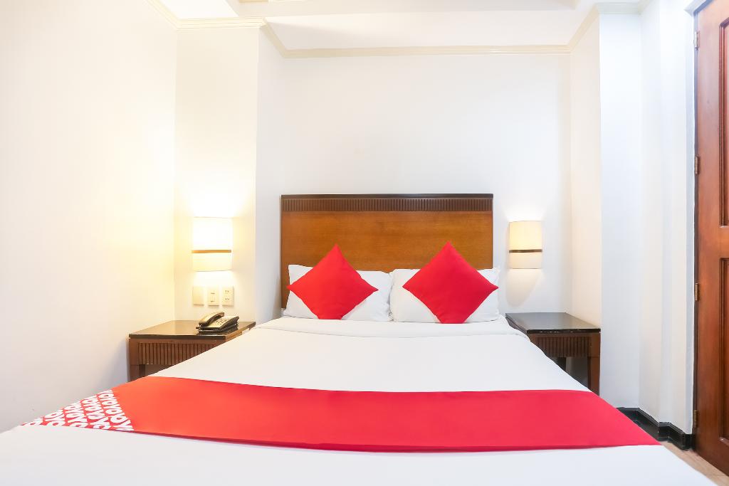 Royal Parc Inn Suites
