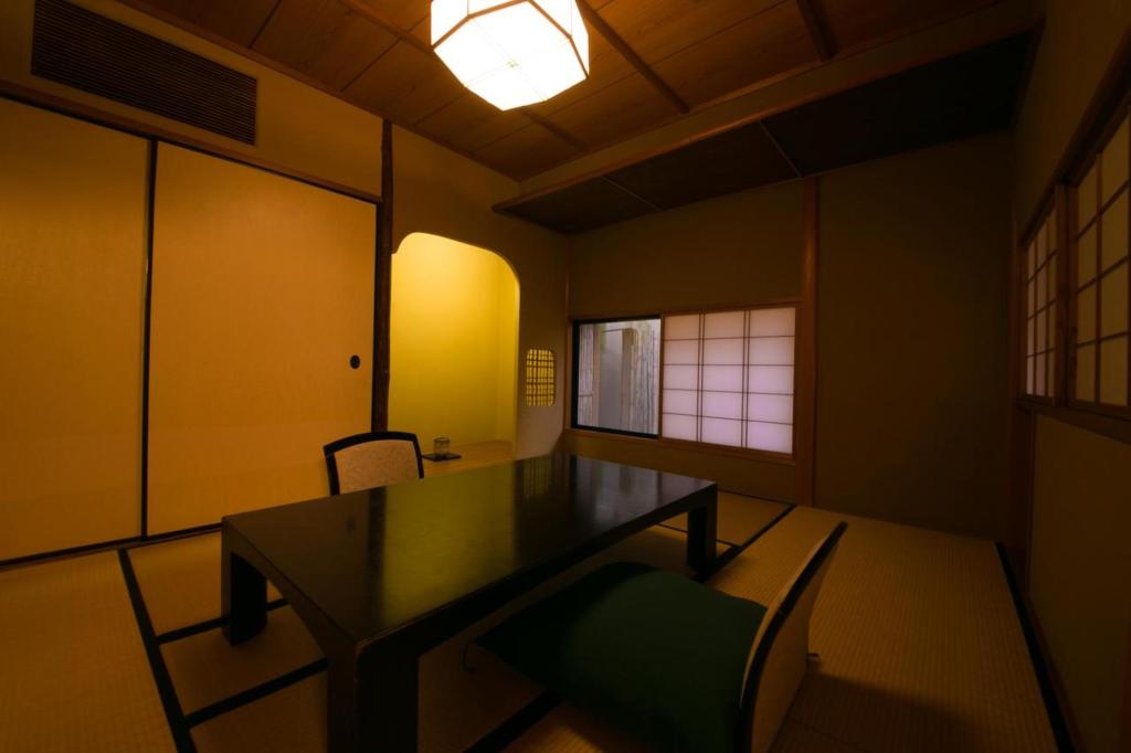 Ryokan Yakakutei
