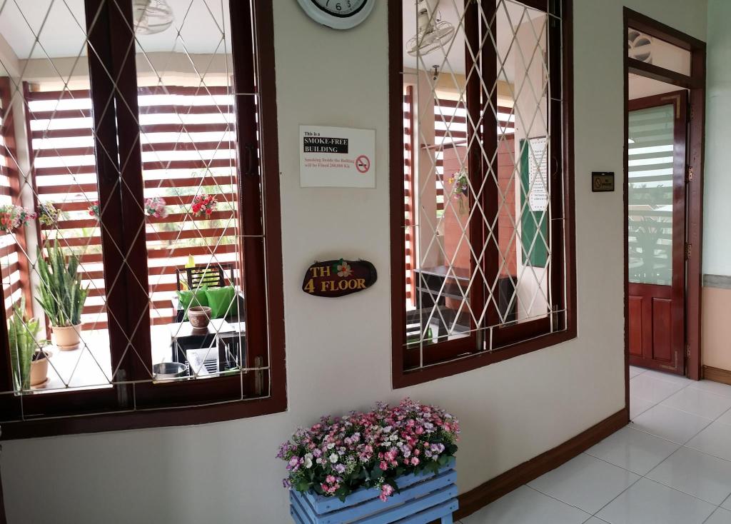 Mixay Paradise Hotel