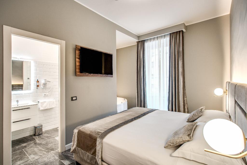 Apollo Boutique Hotel