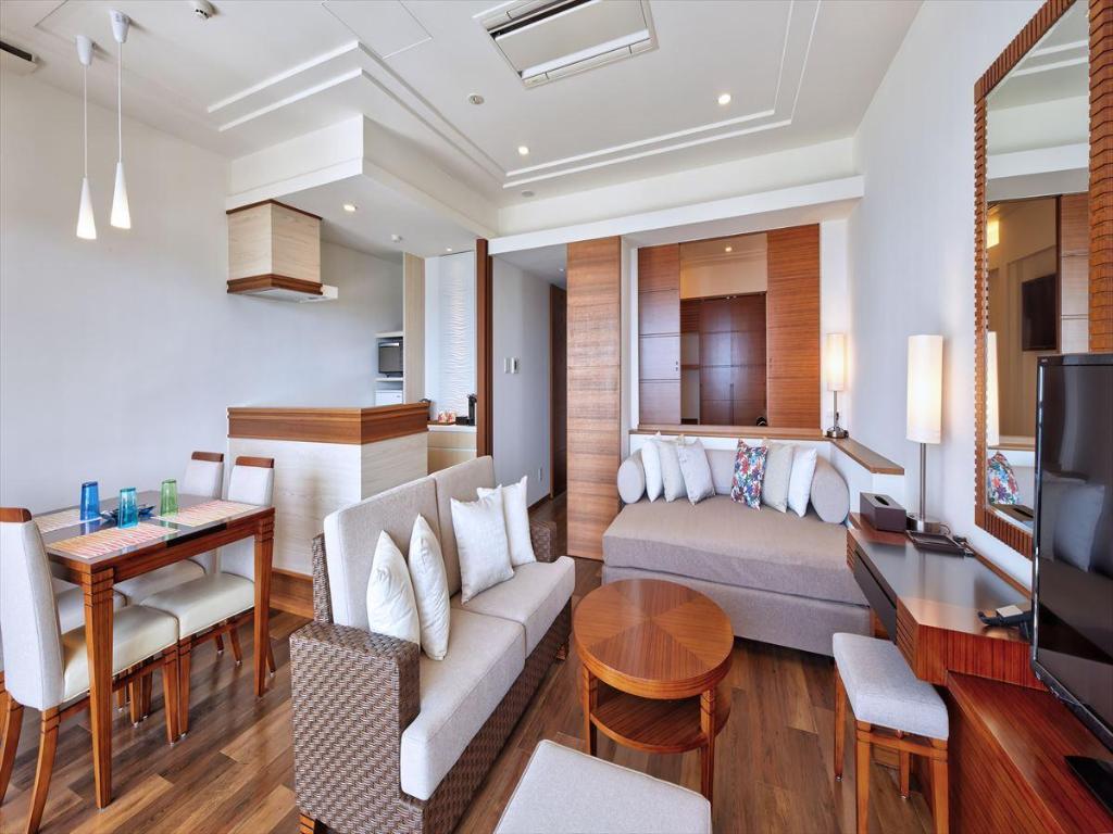 Ala Mahaina Condo Hotel
