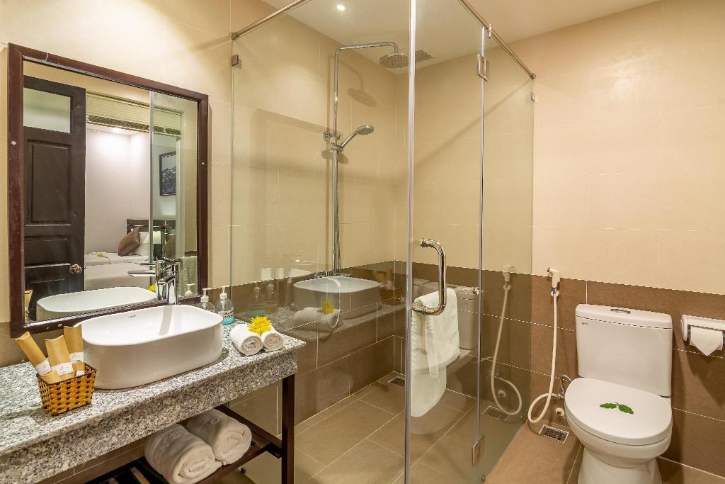 Viet Long Hoi An Beach Hotel