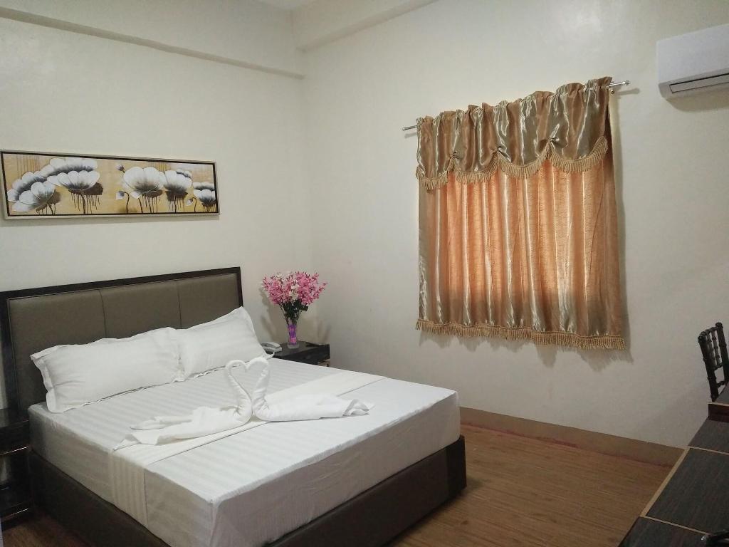 Meaco Royal Hotel Batangas City