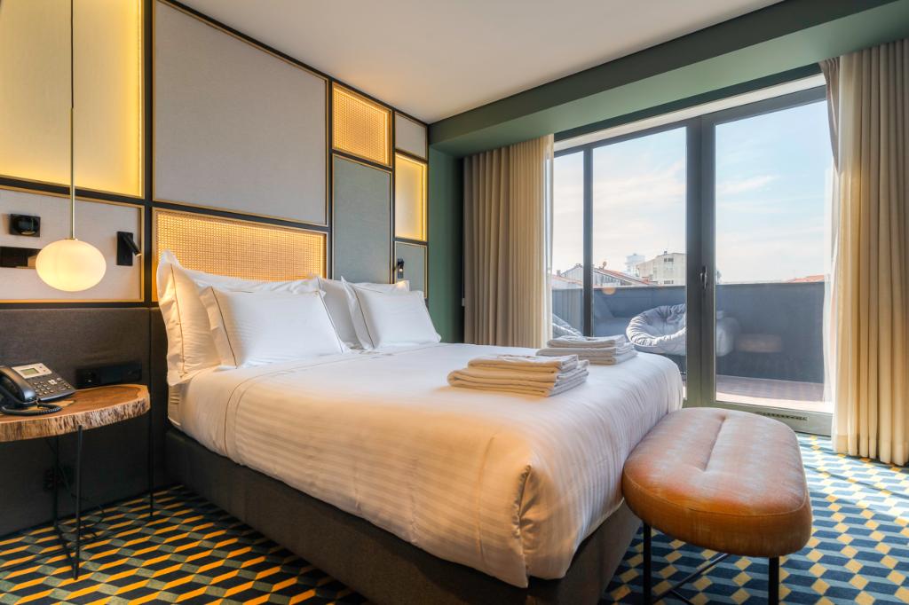 The Convo Porto Hotel & Suites