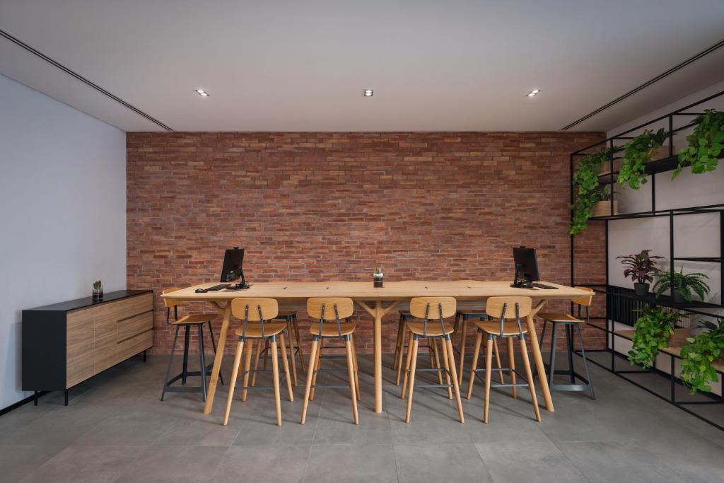 Hotel The Manor by JA, Vereinigte Arabische Emirate, Dubai. Großes 22