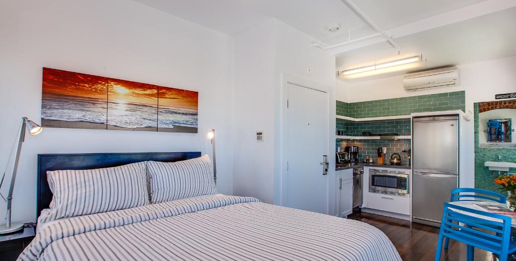Venice Breeze Suites