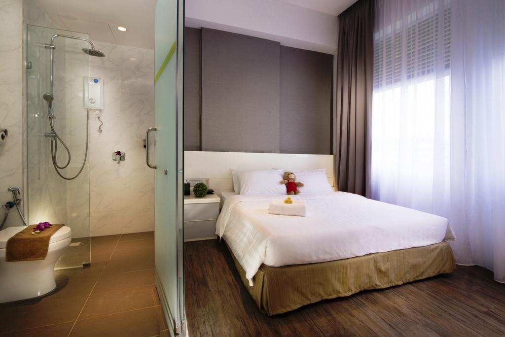 T Hotel Macallum