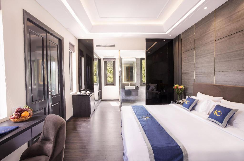 Beachfront Hotel