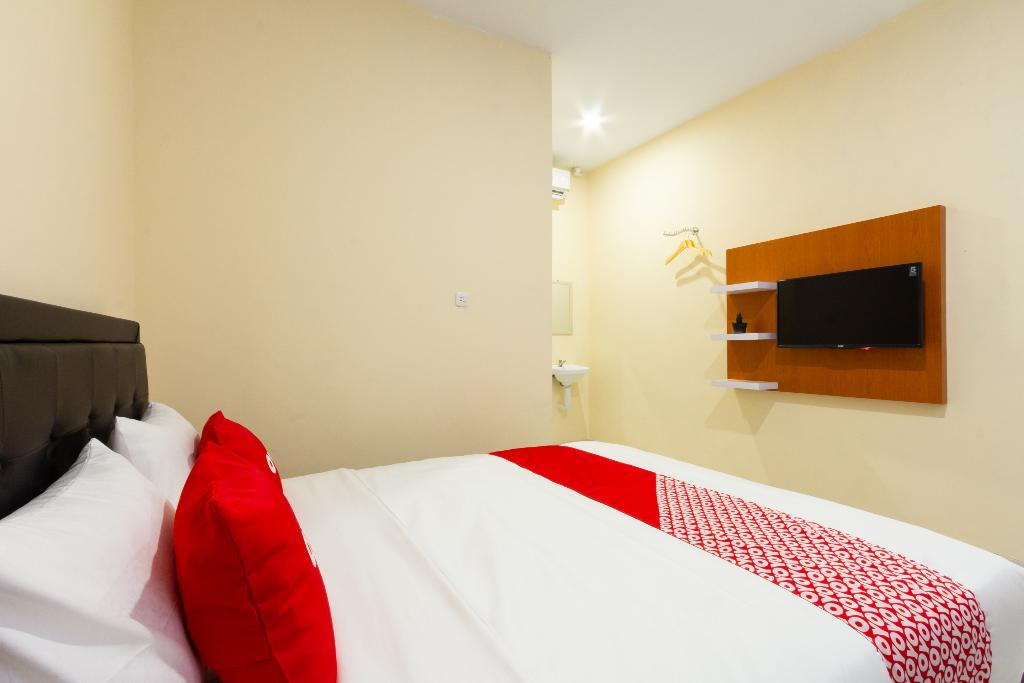 Hotel O Yogyakarta near Universitas Gadjah Mada