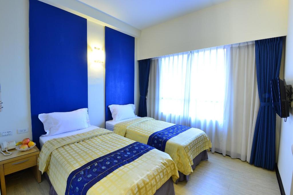 Chientan Youth Hotel