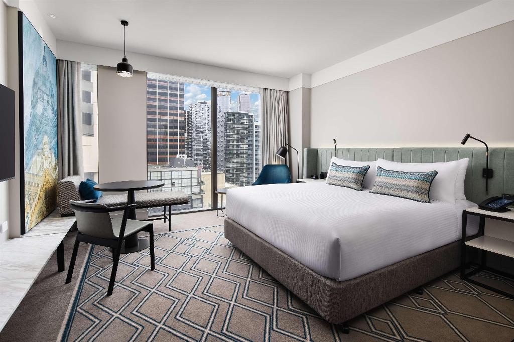 Hilton Melbourne Little Queen Street