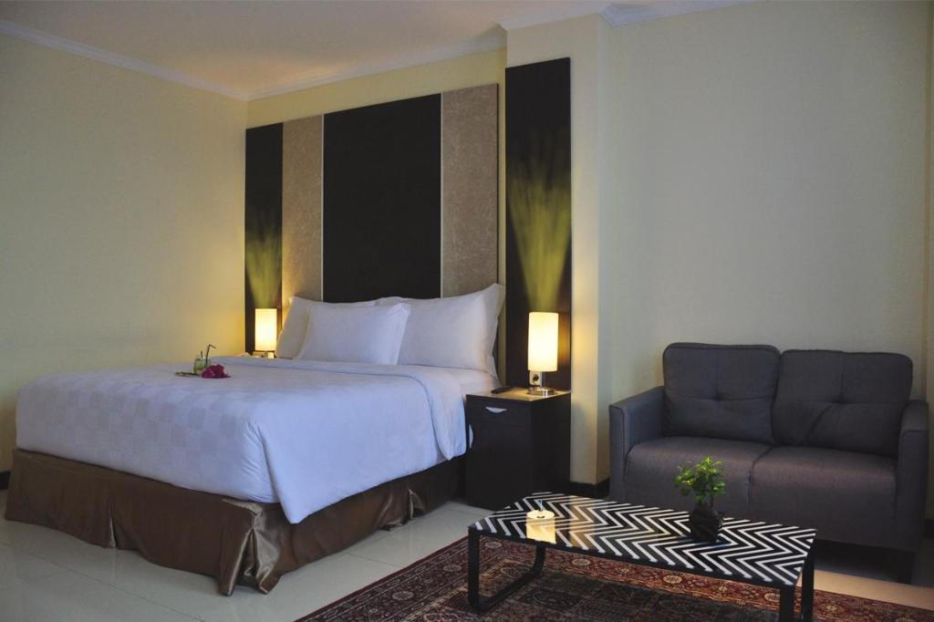 Sunbreeze Hotel