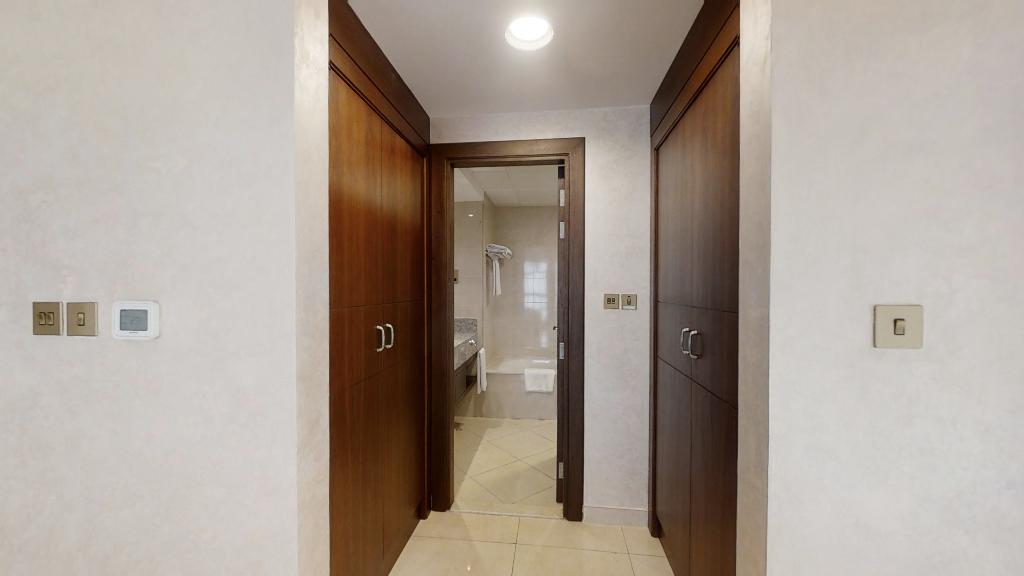 hotel-thumb