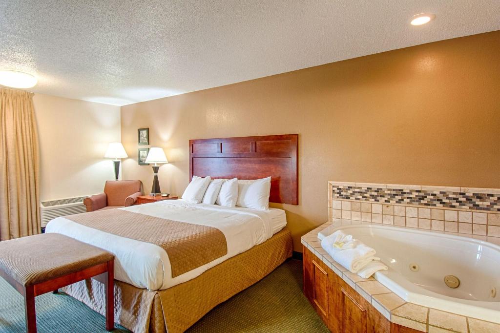 Park Tower Inn