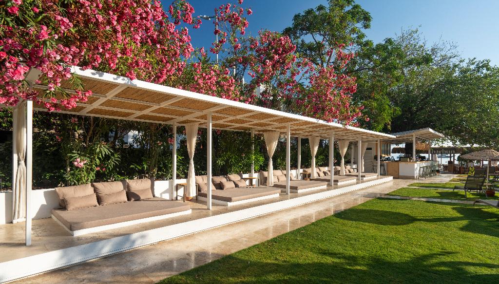 Daphnis Hotel hotel image