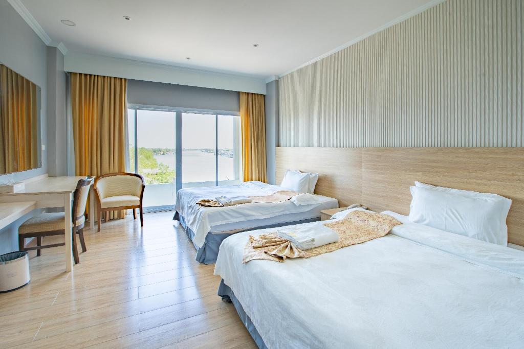 Cbd 2 Hotel