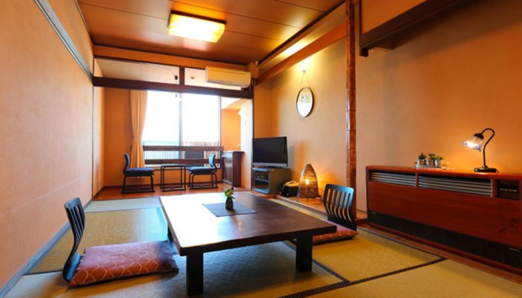 Tsutaya Ryokan