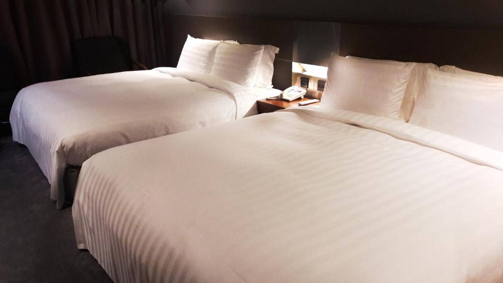 ORIENT LUXURY HOTEL